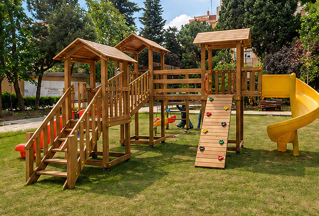 Ponpon Ahşap Oyun Parkı